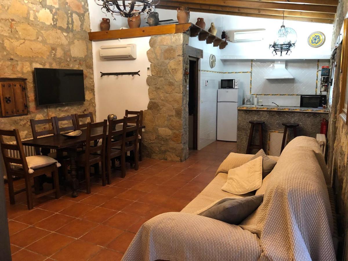 Casa Rural "Rincon Del Eden" Tardobispo Exterior foto