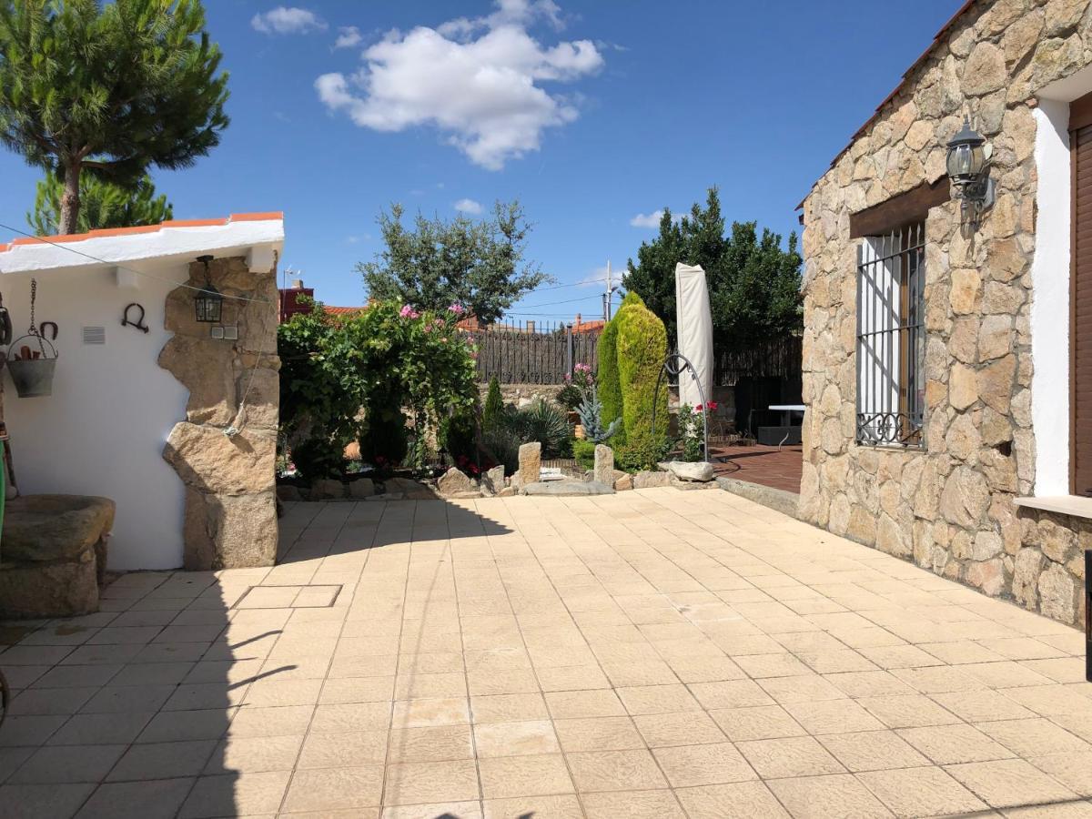 Casa Rural "Rincon Del Eden" Tardobispo Exterior foto
